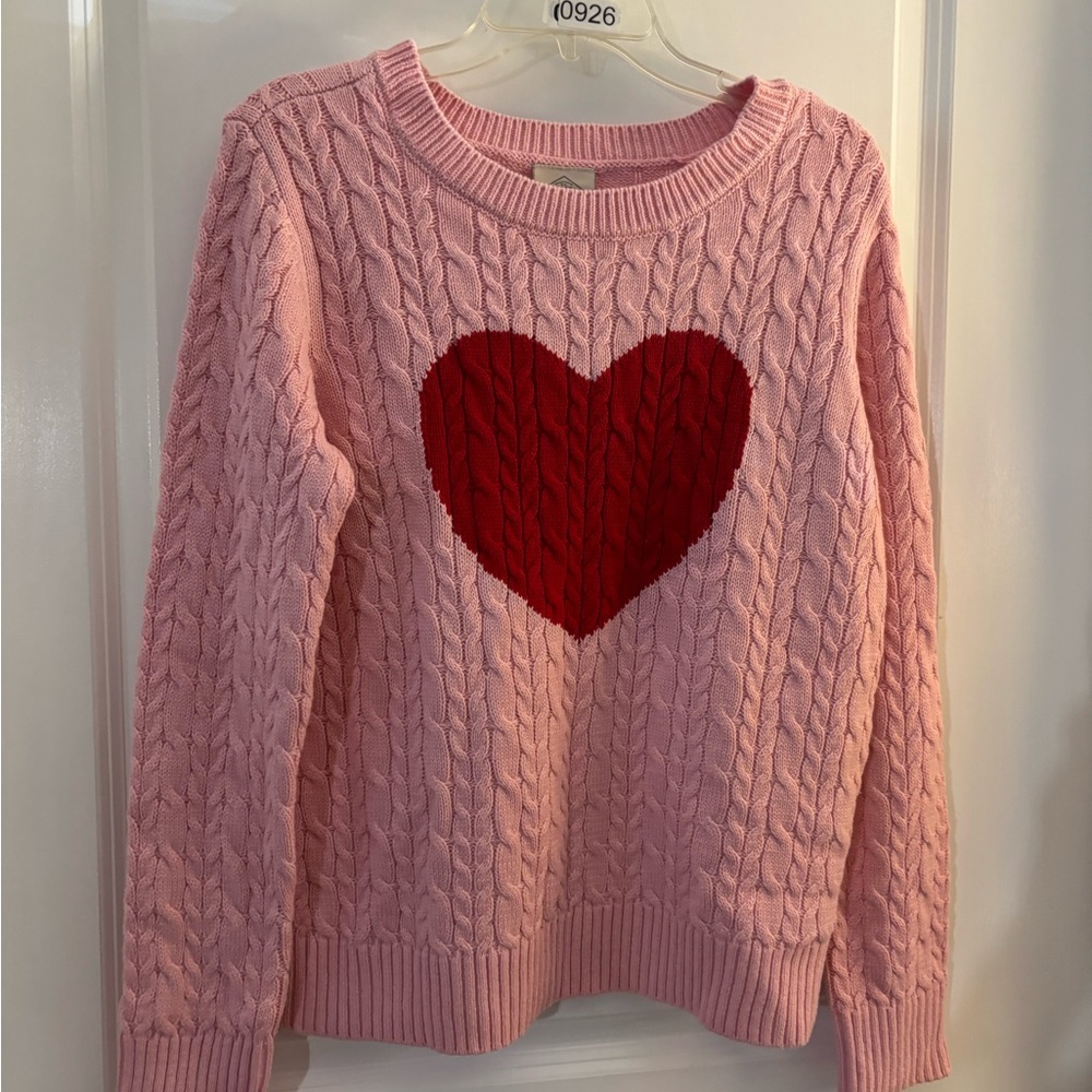 St John’s Bay Pink Cable-Knit Sweater with Red Heart Sz L NWT
